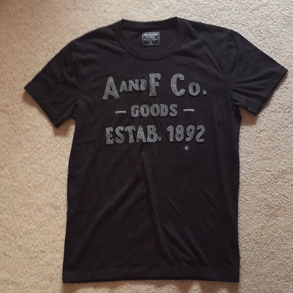 Abercrombie and Fitch men’s T-shirt new size XS